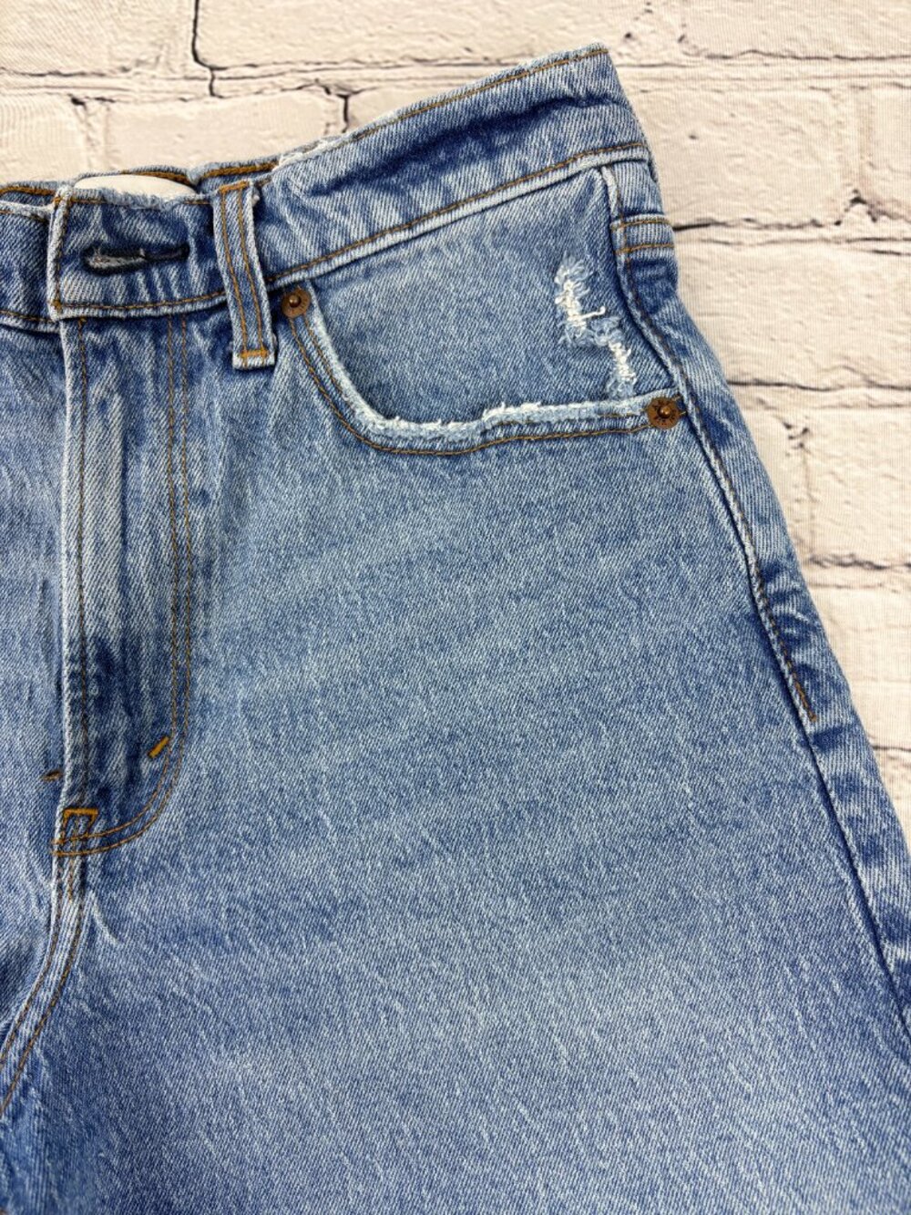 Abercrombie & Fitch Light Blue Denim Jean Shorts - Picture 4 of 9